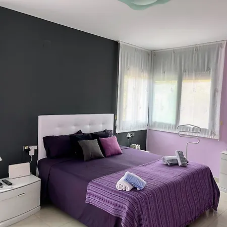 Villa Washingtonia Near Sitges Canyelles (Catalonia)