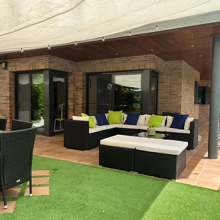 Villa Washingtonia Near Sitges Canyelles (Catalonia)